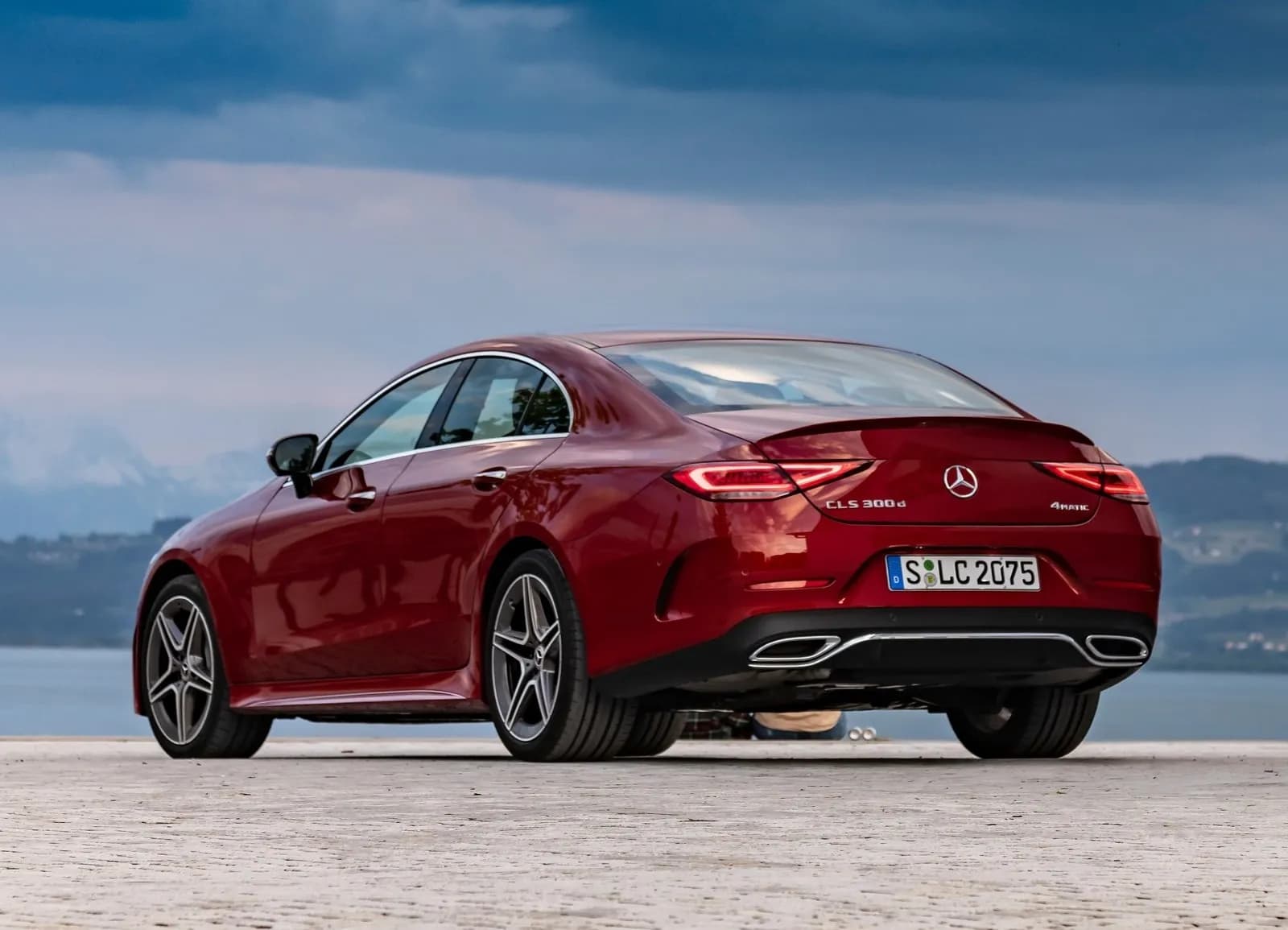 Mercedes-Benz CLS