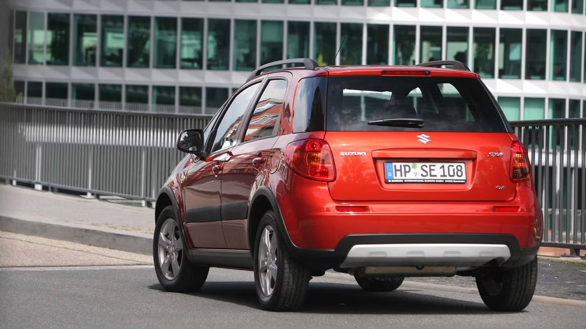 Suzuki SX4